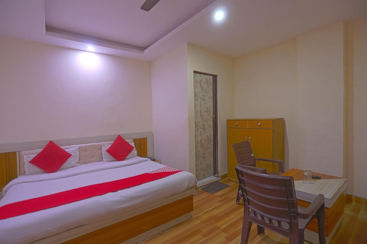 Oyo Flagship 79289 Hotel Grand Keshav Ghaziabad Exterior photo